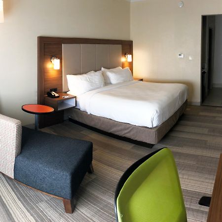 Holiday Inn Express Hotel & Suites Greenville By Ihg Екстер'єр фото