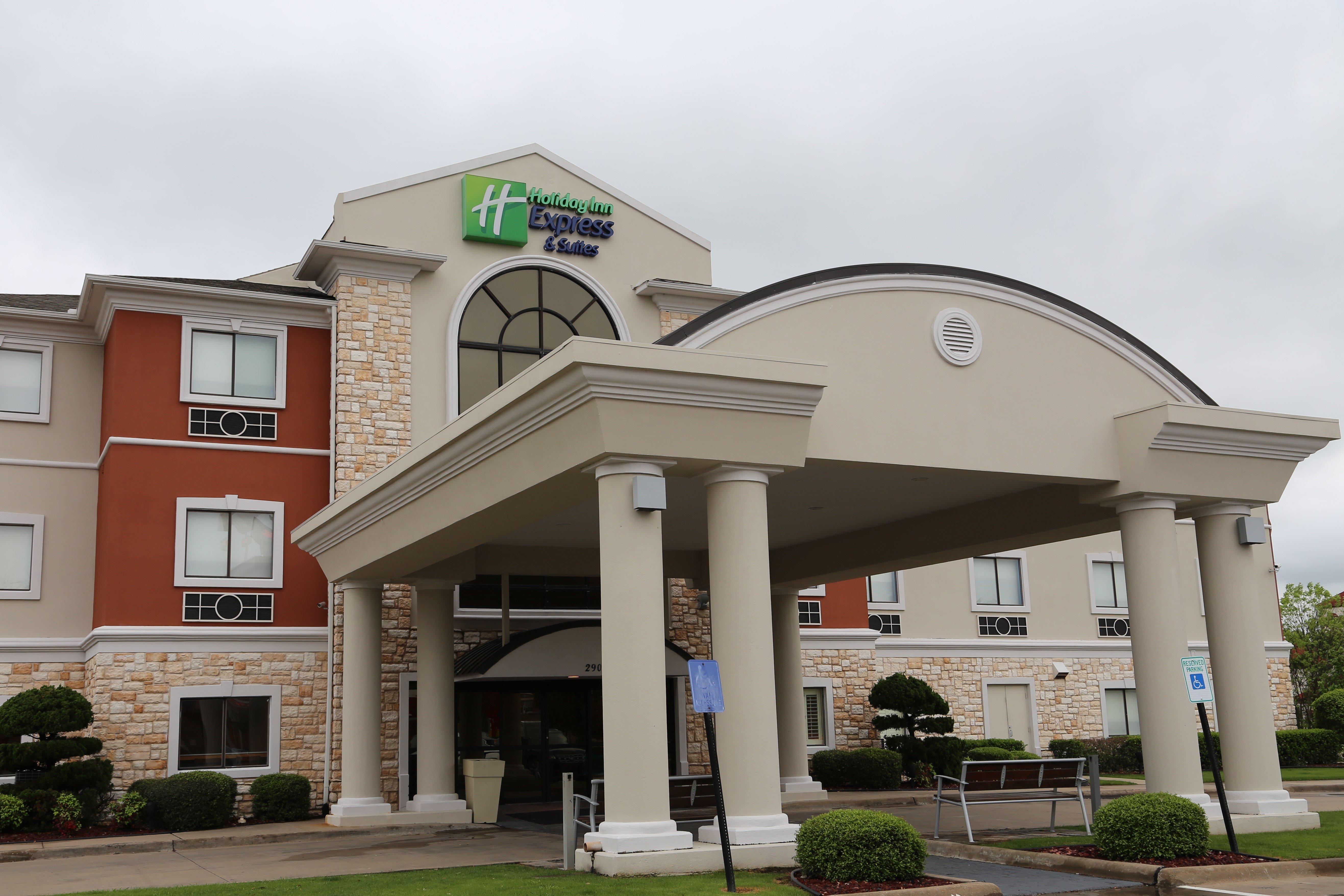 Holiday Inn Express Hotel & Suites Greenville By Ihg Екстер'єр фото