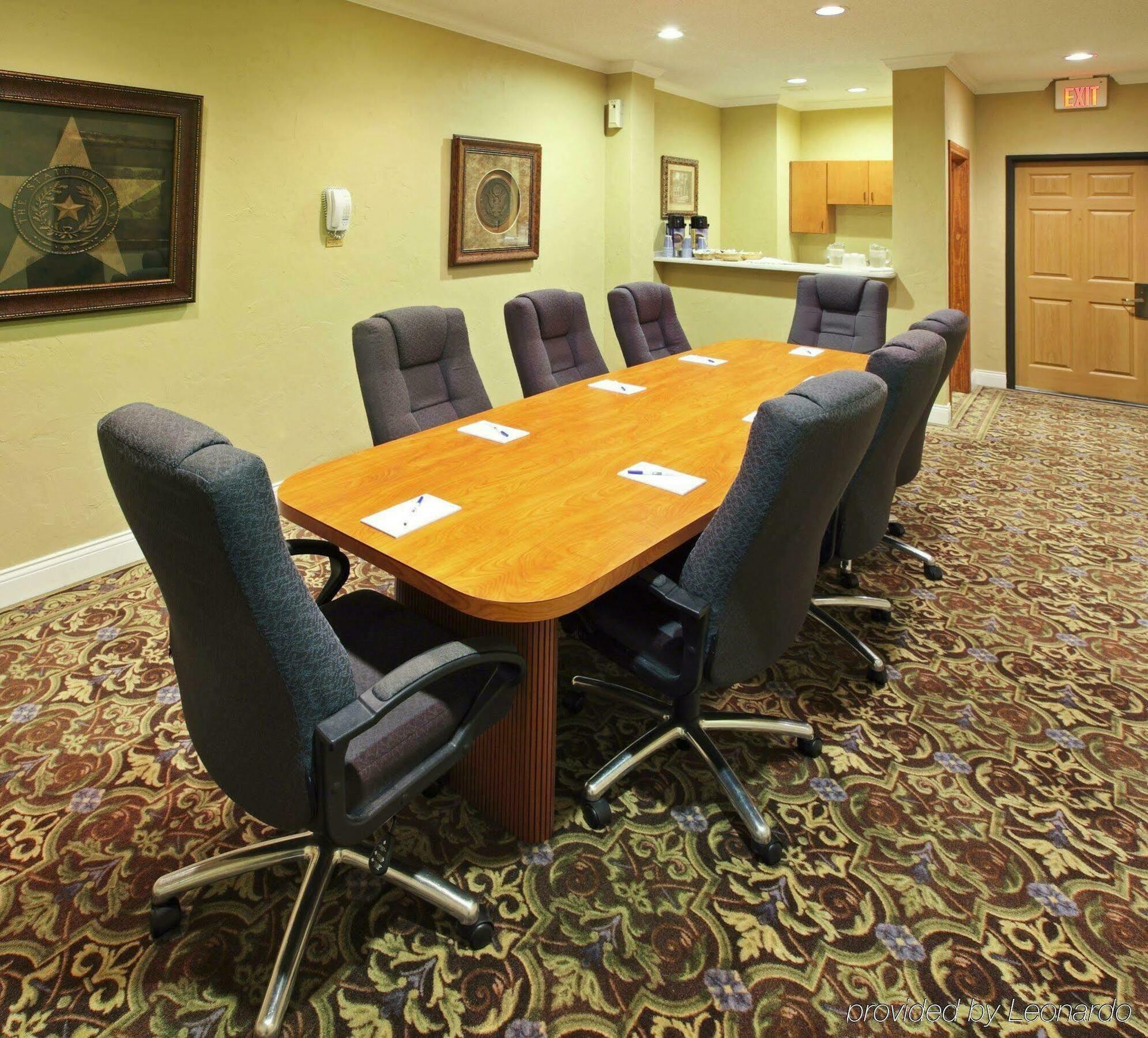 Holiday Inn Express Hotel & Suites Greenville By Ihg Екстер'єр фото
